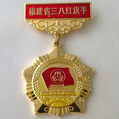 抗戰紀念章哪個廠家可以定制價格實惠,金銀抗戰勝利獎章定制。